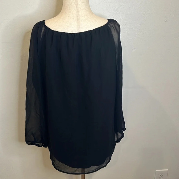 PETER NYGARD BLACK BLOUSE WITH EMBELLISHMENT DETAIL - Picture 4 of 6